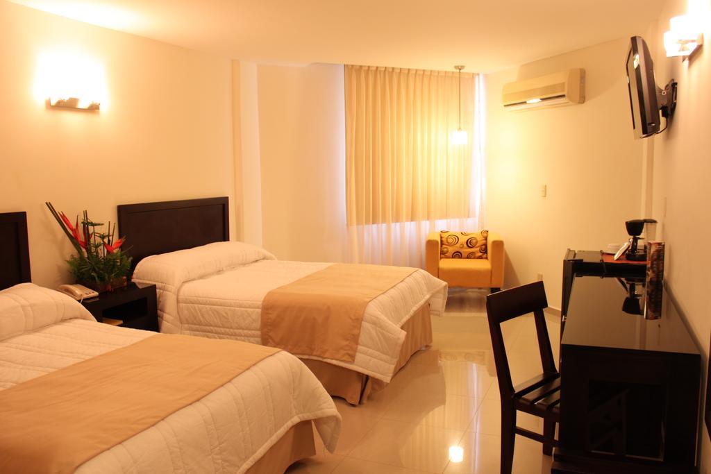 Hotel Meson De La Chinantla Tuxtepec Екстериор снимка