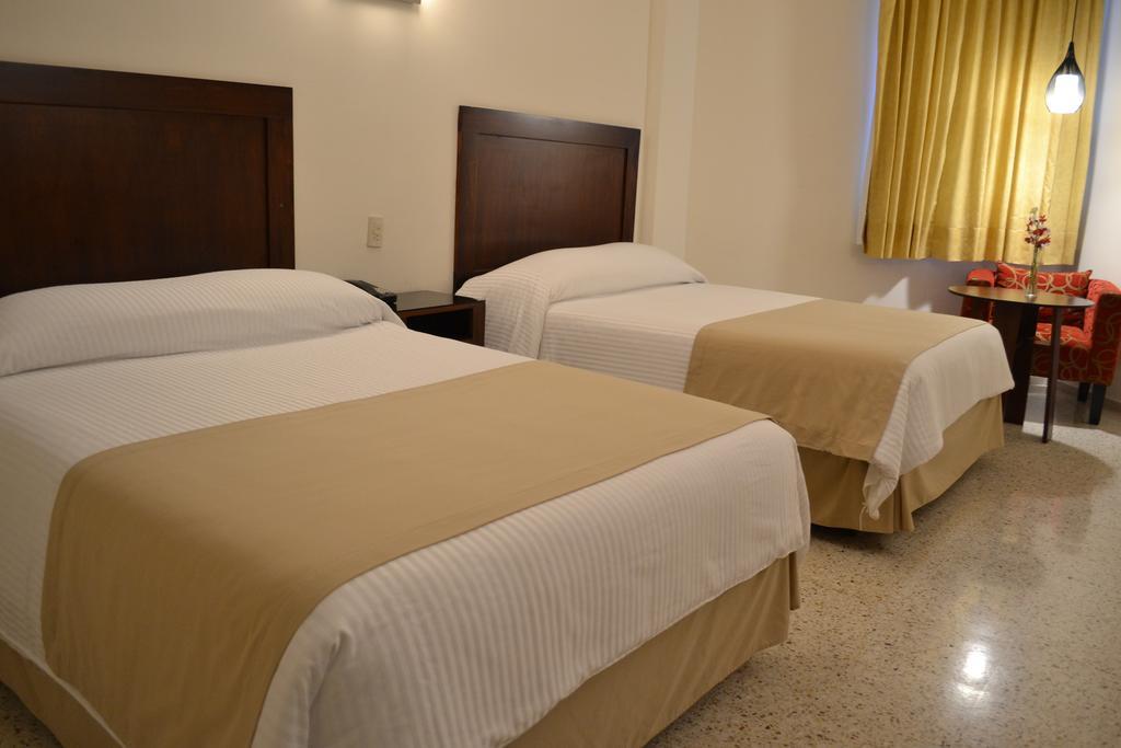 Hotel Meson De La Chinantla Tuxtepec Екстериор снимка